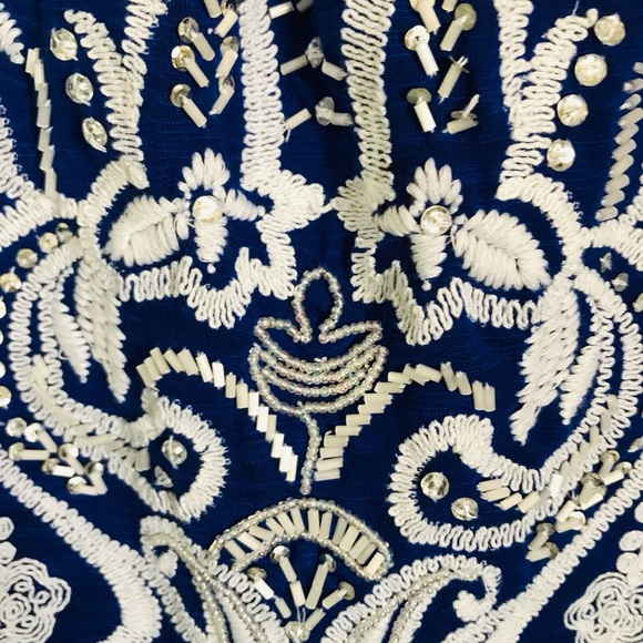 🐳INC two way knit top with embellishment - Picture 4 of 5